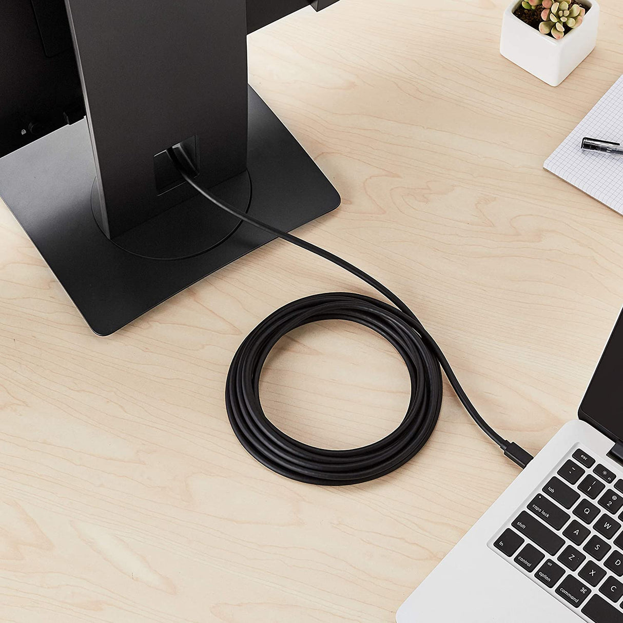 AmazonBasics Mini DisplayPort to HDMI Cable